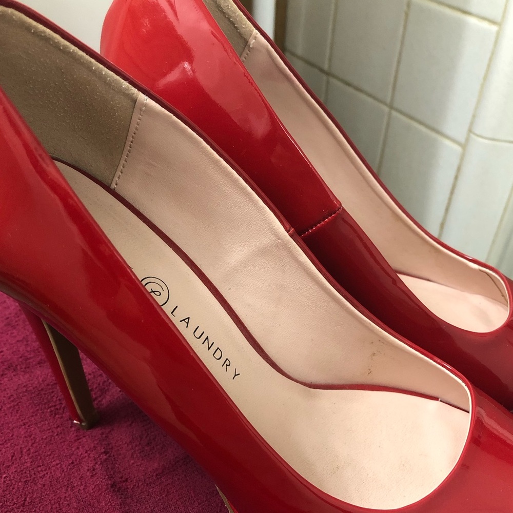 Chinese Laundry Red Platform Stiletto Pumps Peep toe High 5 inch Heels size 9M